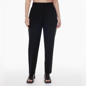 Aritzia Wilfred Trousers. Black. Size 4.